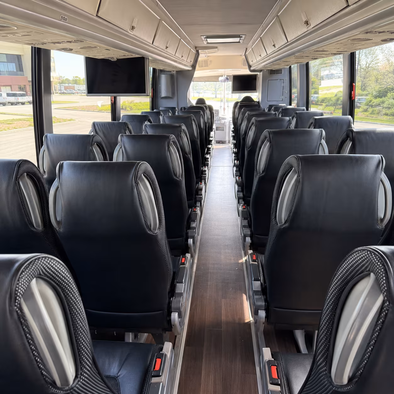 compare bus rental pricing in lodi online upfront and in minutes